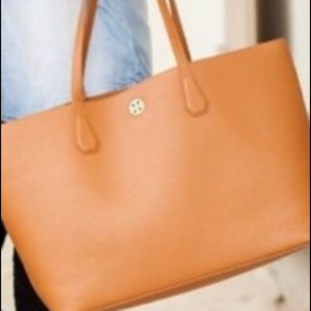 Tory Burch Perry tote camel color